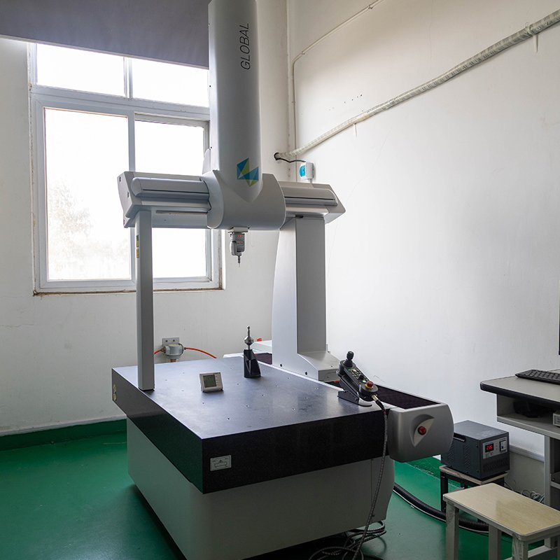 Three-dimensional Coordinate Measuring Machine (CMM)