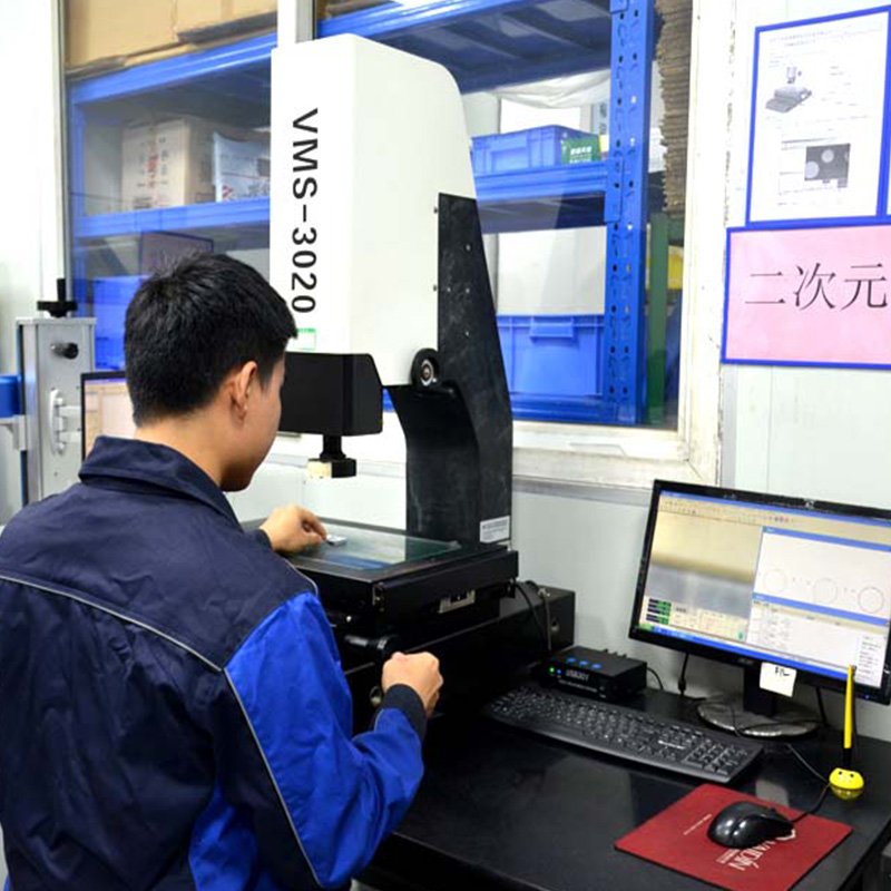 Two-Dimensional Image Measuring Instrument